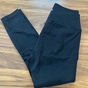 Gymshark Women’s Jet Black Leggings